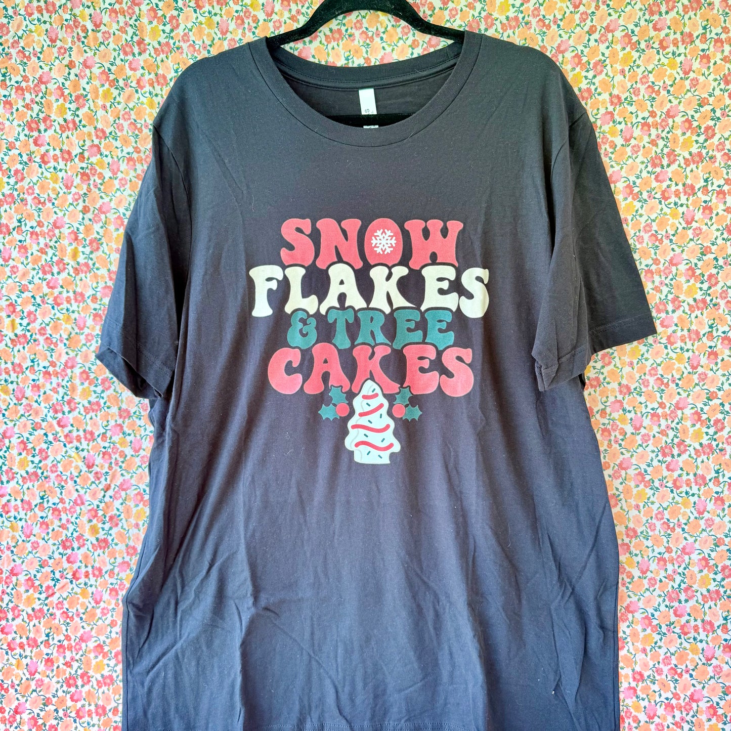 Snow Flakes & Tree Cakes